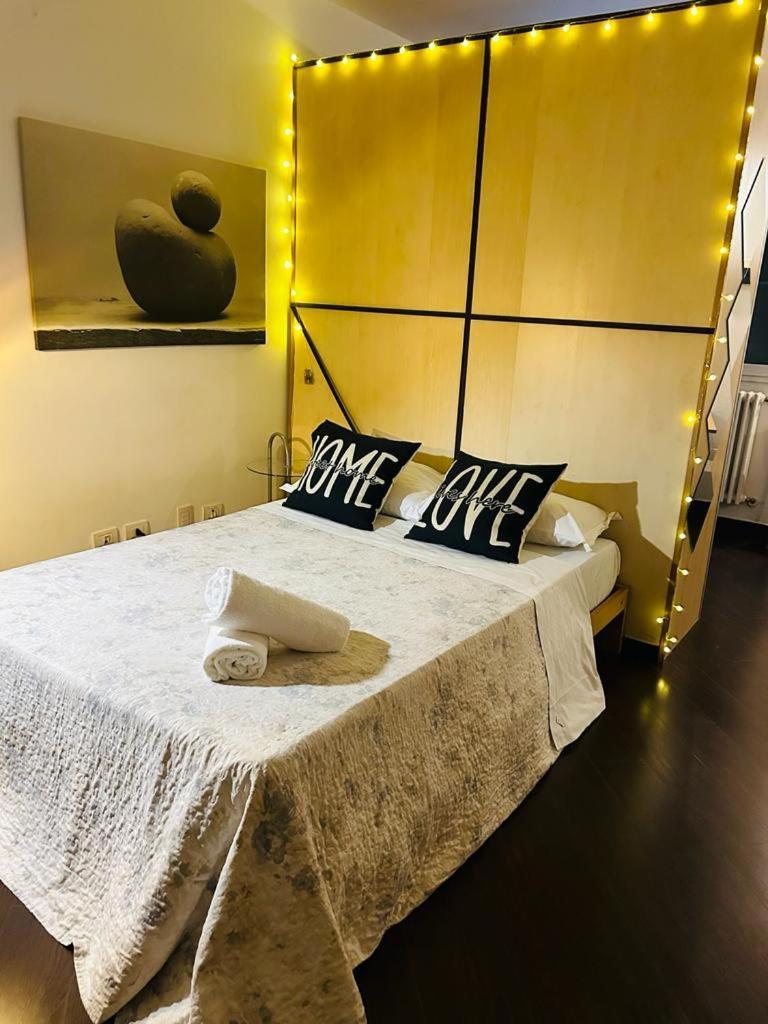Easy Room Italy Prada Milano Eksteriør bilde